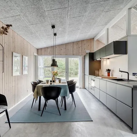 Gustaf - 400m To The Fjord By Interhome Feriehus *