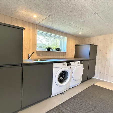 Gustaf - 400m To The Fjord By Interhome Feriehus